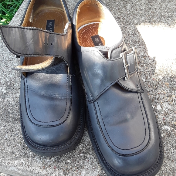 Skechers Collection Other - SKECHERS COLLECTION BLUE CHUNKY MONK STRAP 9.5